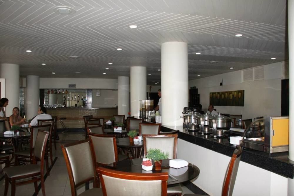 Hotel Monte Rey Montes Claros Exterior photo